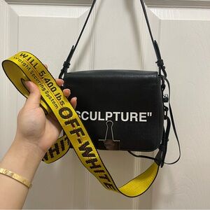 Off White Sculpture Bag